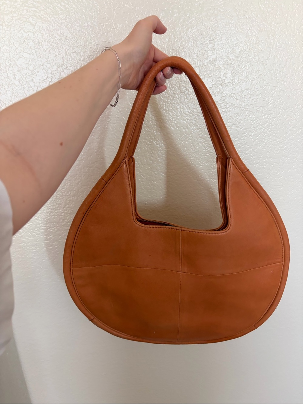 Anthropologie Circular Tote Bag in Cognac Brown - Picture 5 of 10